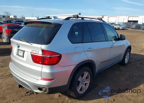 2012 BMW X5 xDrive35D z USA, uszkodzony, nr VIN 5UXZW0C53CL664016
